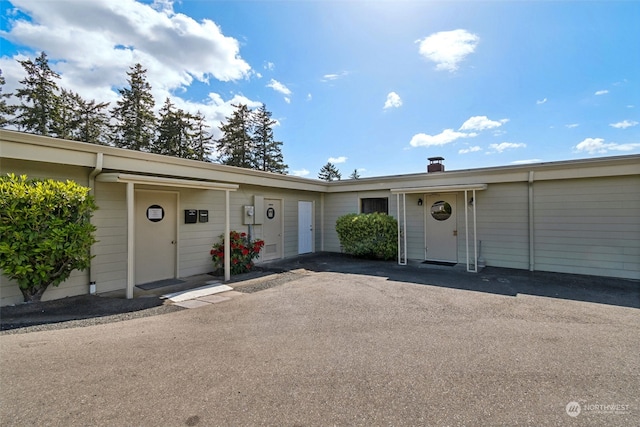 view of entrance to property