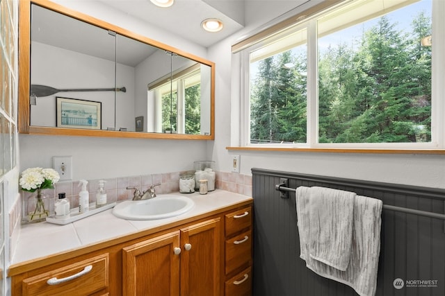 bathroom with vanity