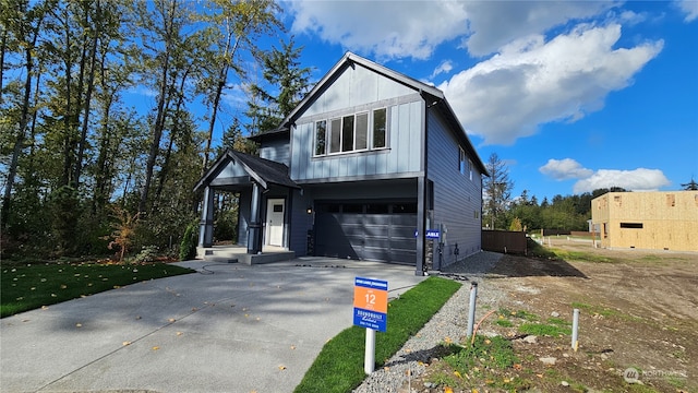 view of front of property featuring a garage