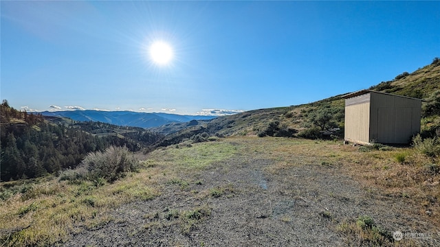 view of mountain feature