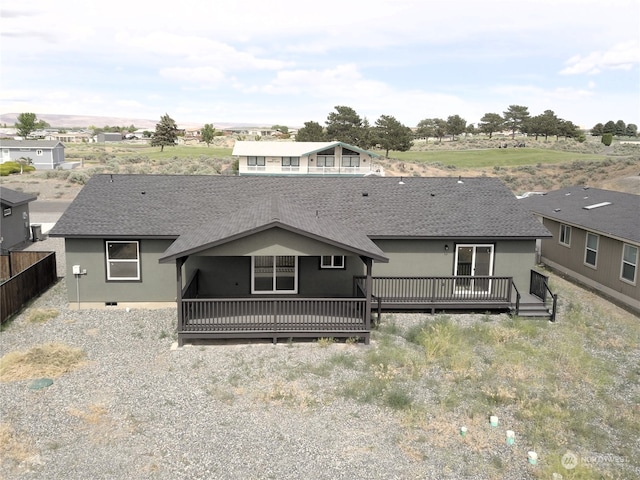 410 Summer Pl SW, Mattawa, WA 99349 - back of house featuring a wooden deck