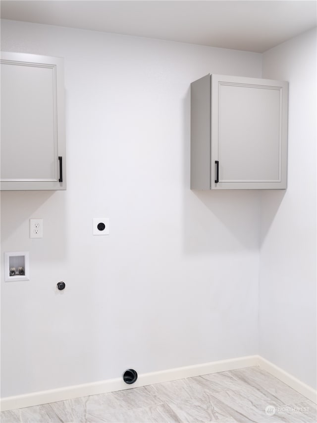 410 Summer Pl SW, Mattawa, WA 99349 - laundry room with washer hookup, electric dryer hookup, and cabinets