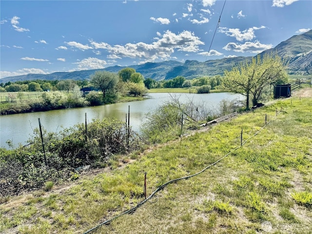 12 Moonlight Dr, Oroville, WA 98844 - water view with mountains