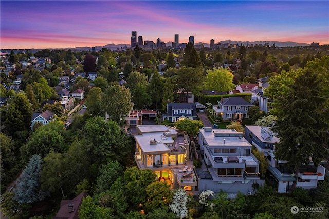 view of aerial view at dusk