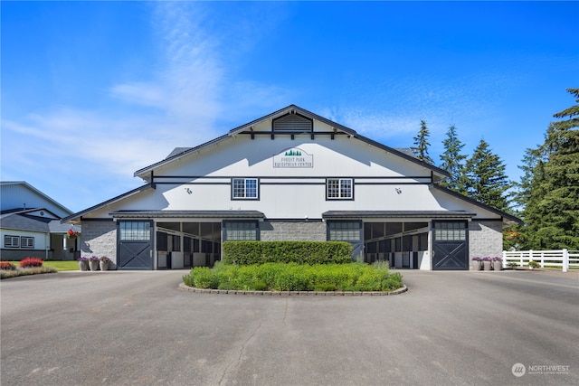 view of front of house