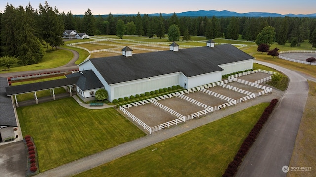 view of aerial view at dusk