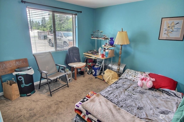 view of carpeted bedroom