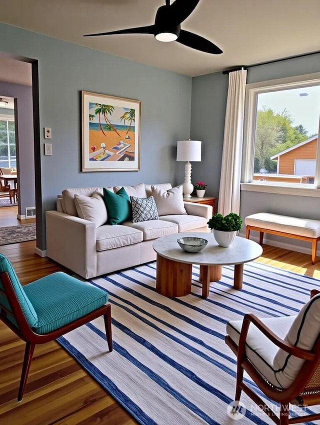 14607 Union Ave SW, Lakewood, WA 98498 - living area with wood finished floors and ceiling fan