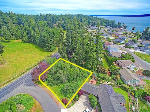 Listing photo 2 for 376 Moana Dr, Camano Island WA 98282