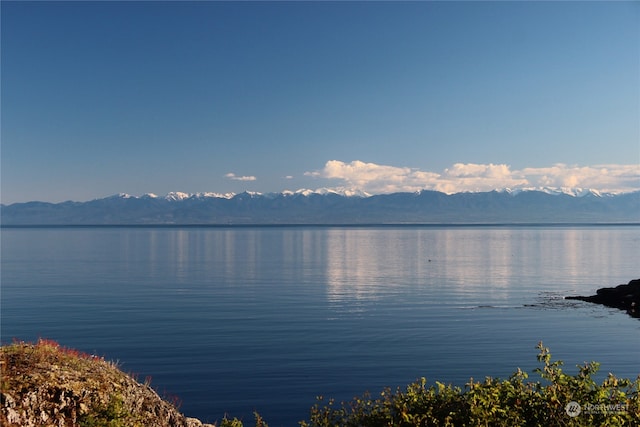 view of water feature with a mountain view