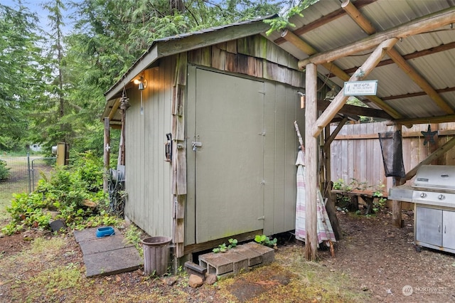 view of outbuilding