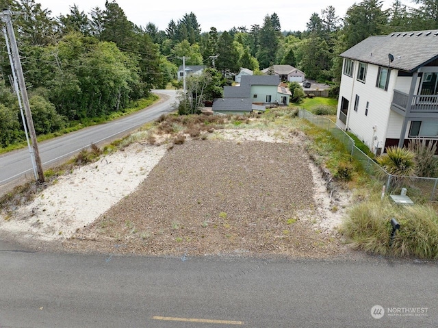 Listing photo 2 for 32112 J Pl, Ocean Park WA 98640