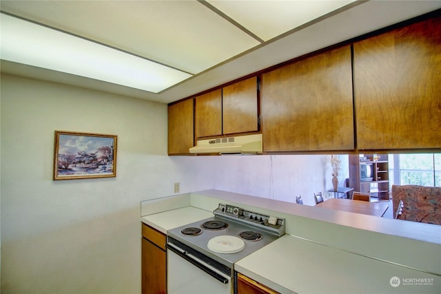 kitchen featuring stainless steel electric stove