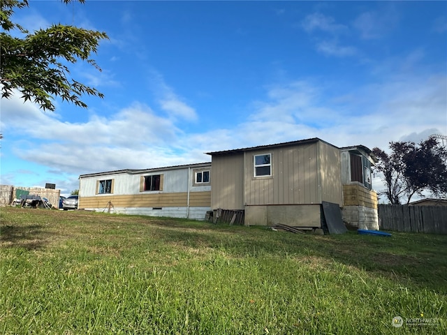 Listing photo 3 for 1194 US Highway 12 Unit 43, Montesano WA 98563