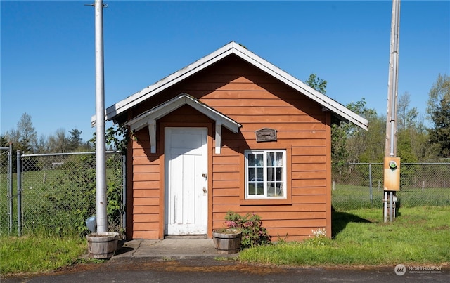 view of shed / structure