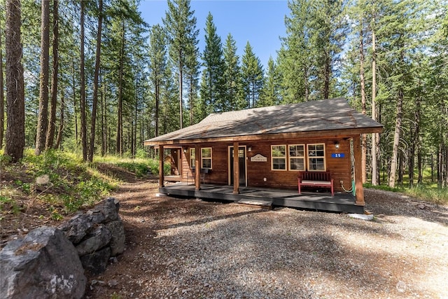 view of front of home with covered porch