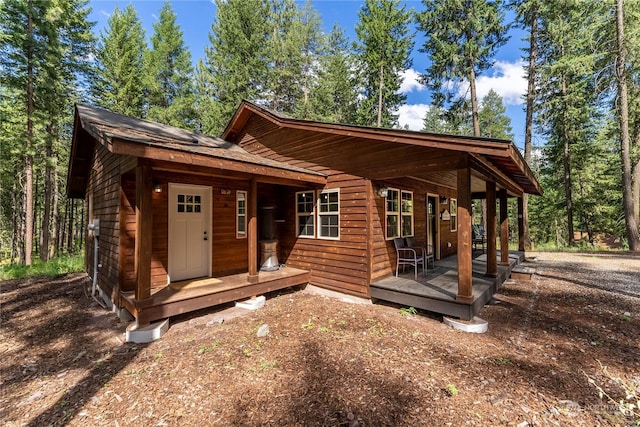 view of front of home featuring covered porch