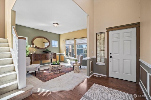 1735 SW 346th Pl, Federal Way, WA 98023 - entryway with dark hardwood / wood-style flooring