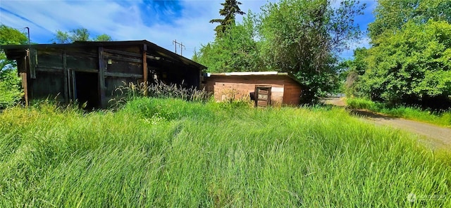 view of outbuilding with an outdoor structure