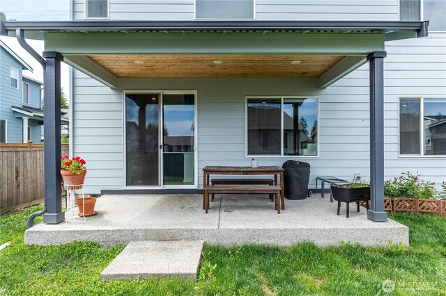 4429 Hibiscus Cir SW, Port Orchard, WA 98367 - back of property with a patio