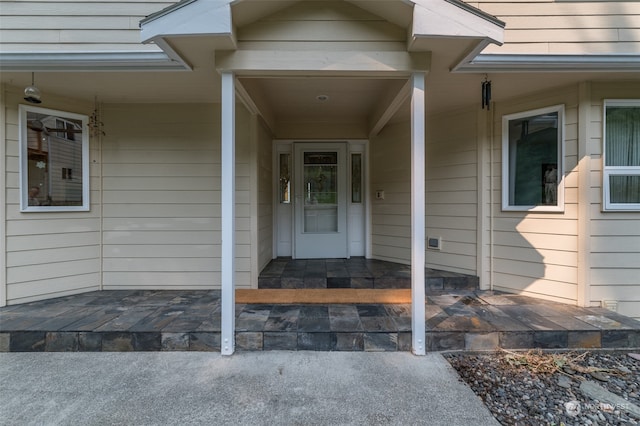 view of property entrance