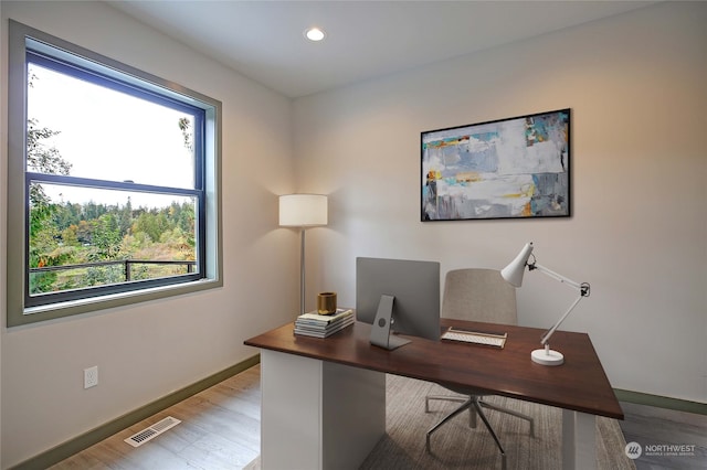 office area featuring light hardwood / wood-style flooring