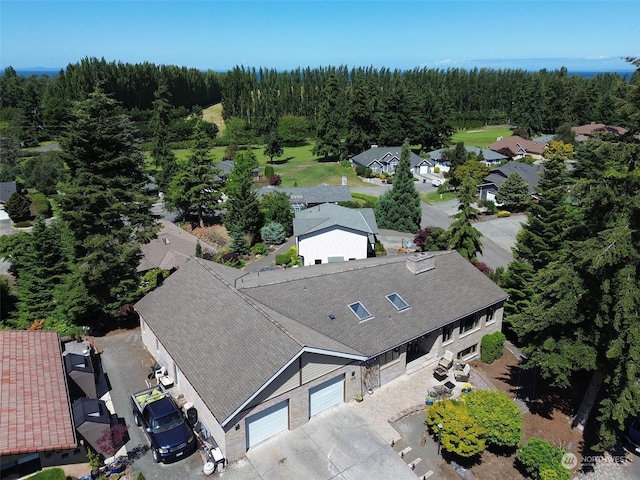 bird's eye view with a view of trees