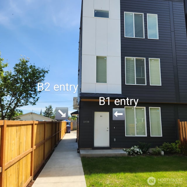 1438 E 31st St, Tacoma, WA 98404 - photo 5