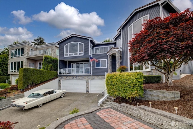 view of front of home featuring a garage