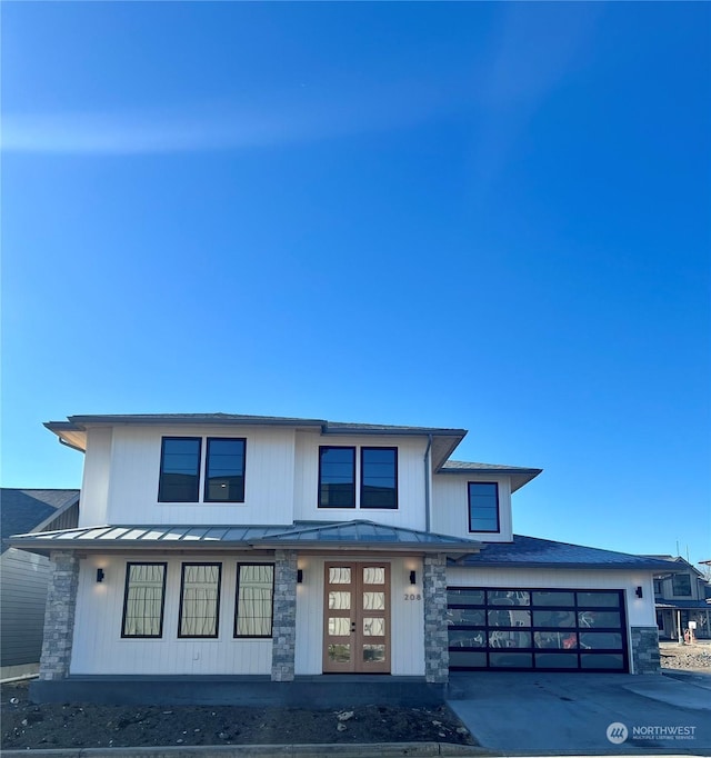 view of front of home featuring a garage