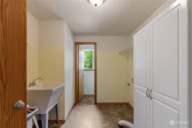 laundry room with sink