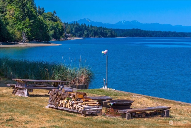 view of water feature with a mountain view