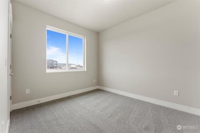 view of carpeted spare room