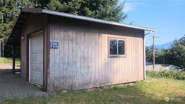 view of outbuilding