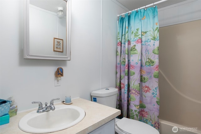 full bath with vanity, toilet, and shower / tub combo with curtain