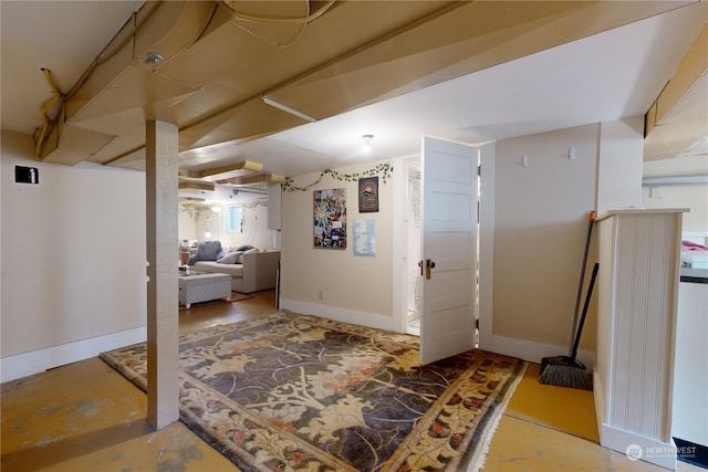 entrance foyer with baseboards