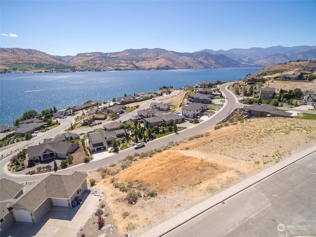 Listing photo 2 for 116 Crystal Crest Dr, Chelan WA 98816