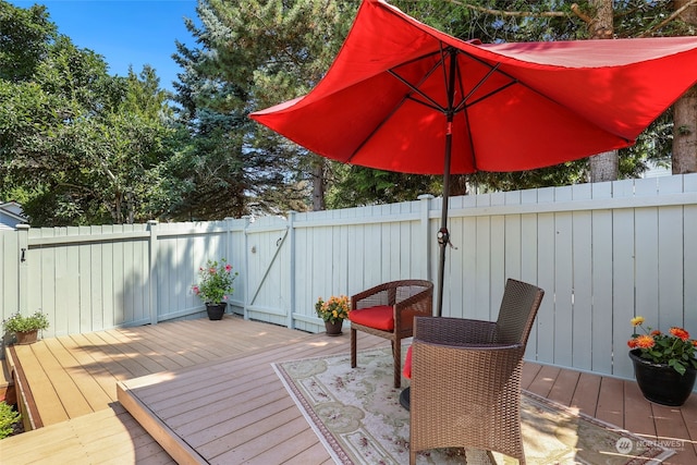 view of wooden deck