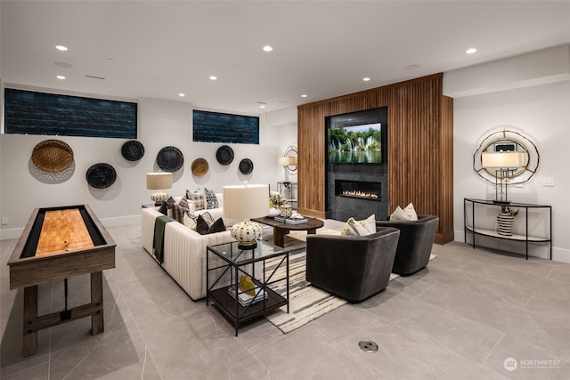 3263 Evergreen Point Rd, Medina, WA 98039 - living area featuring recessed lighting, a large fireplace, and baseboards