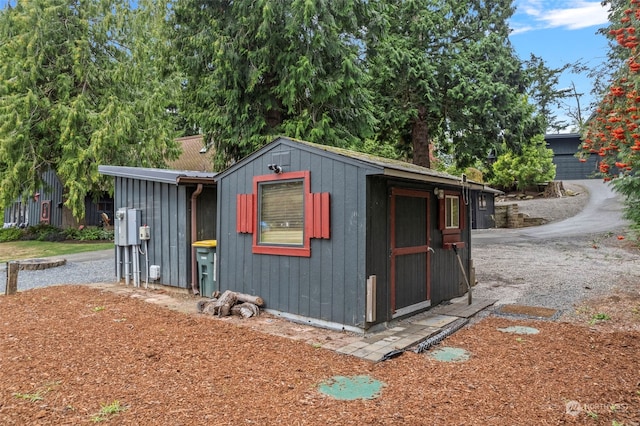 view of outbuilding