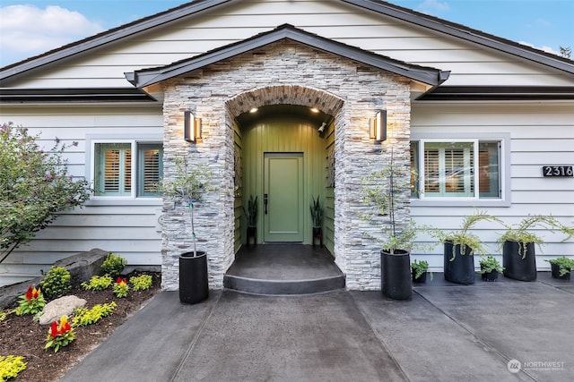 view of entrance to property