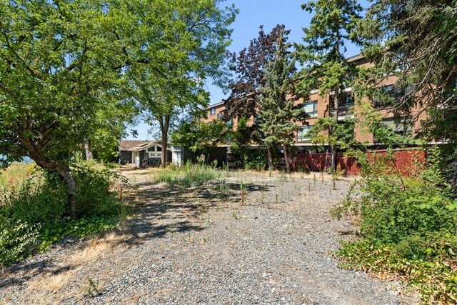 6211 Lake Washington Blvd NE, Kirkland, WA 98033