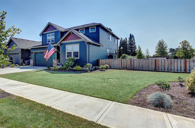 view of front facade with a front lawn