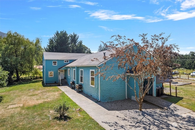 684 Maple St, Hamilton, WA 98255 - photo 3