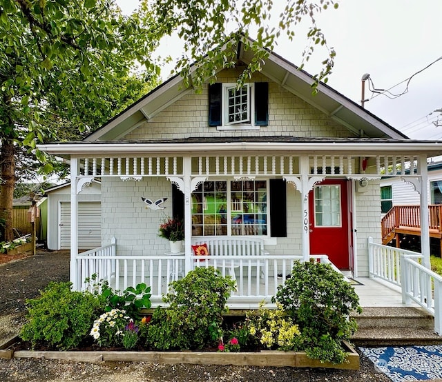 view of front of home featuring a porch