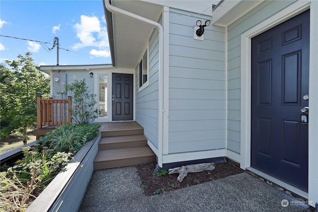 view of property entrance