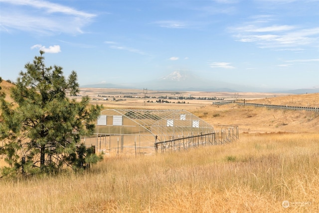 701 Dooley Rd, Centerville, WA 98613