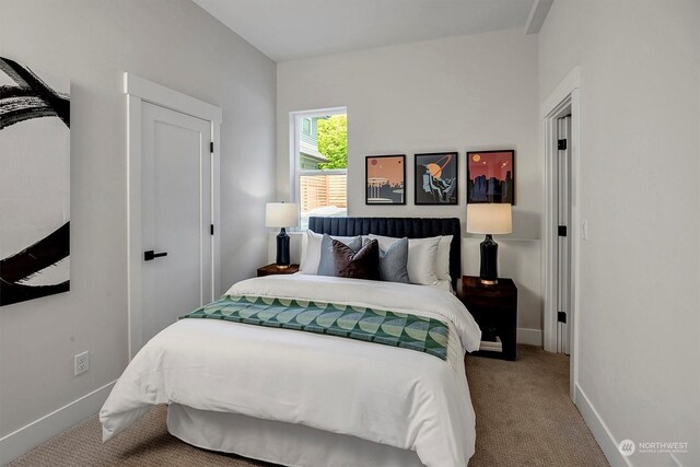 view of carpeted bedroom