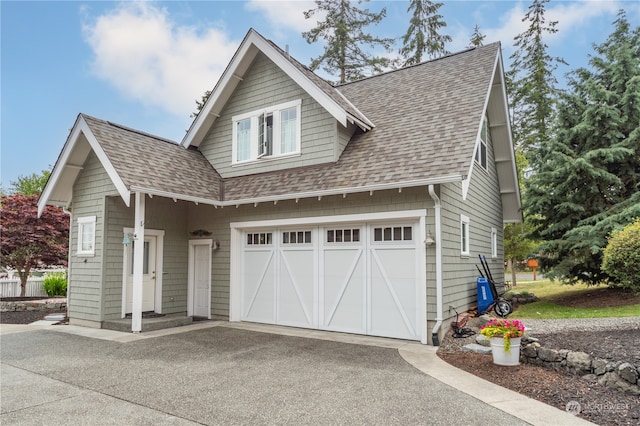 view of front facade with a garage