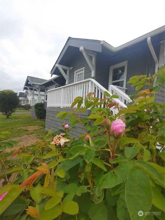 view of property exterior